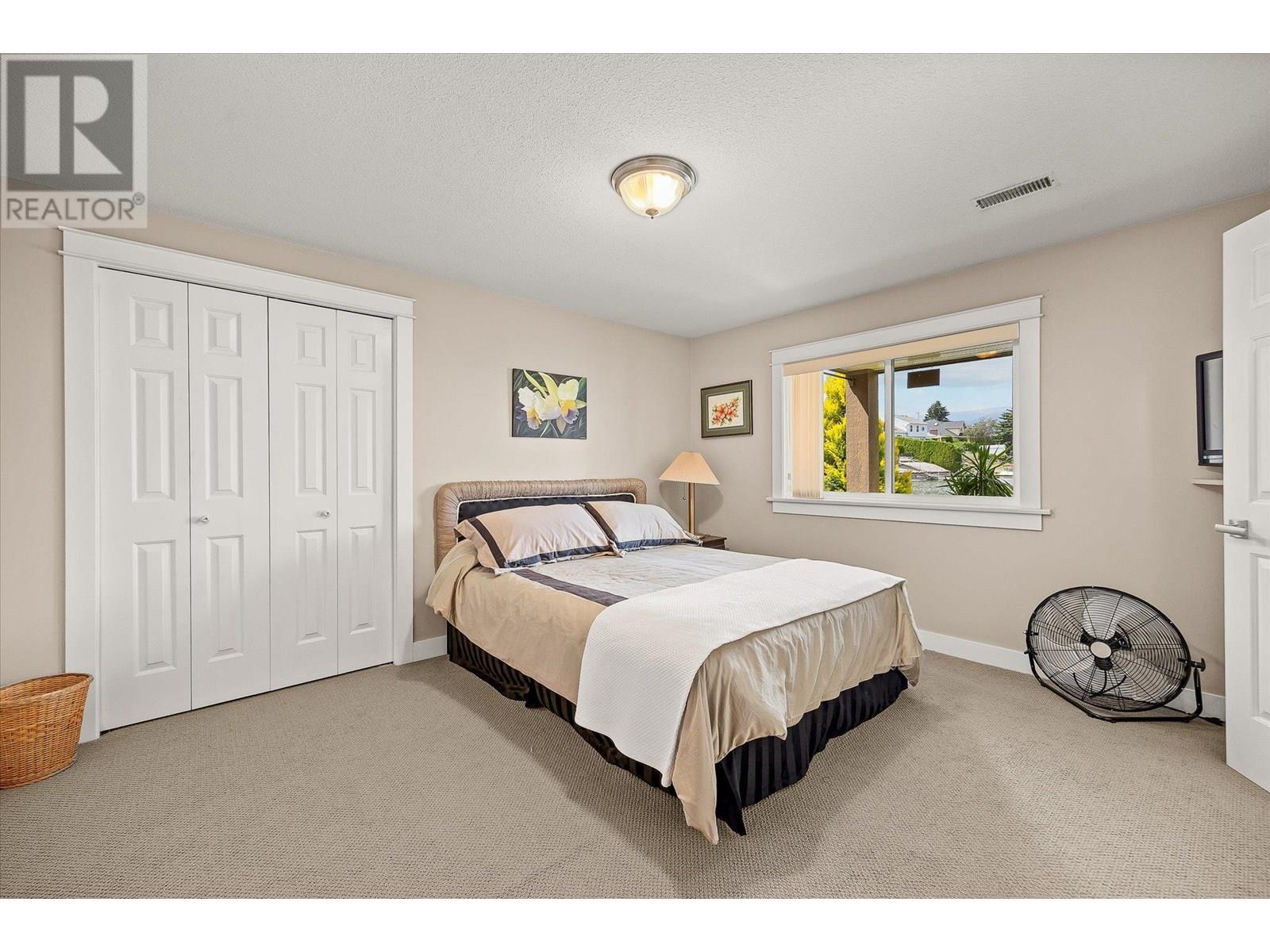  1670 Pritchard Drive, West Kelowna