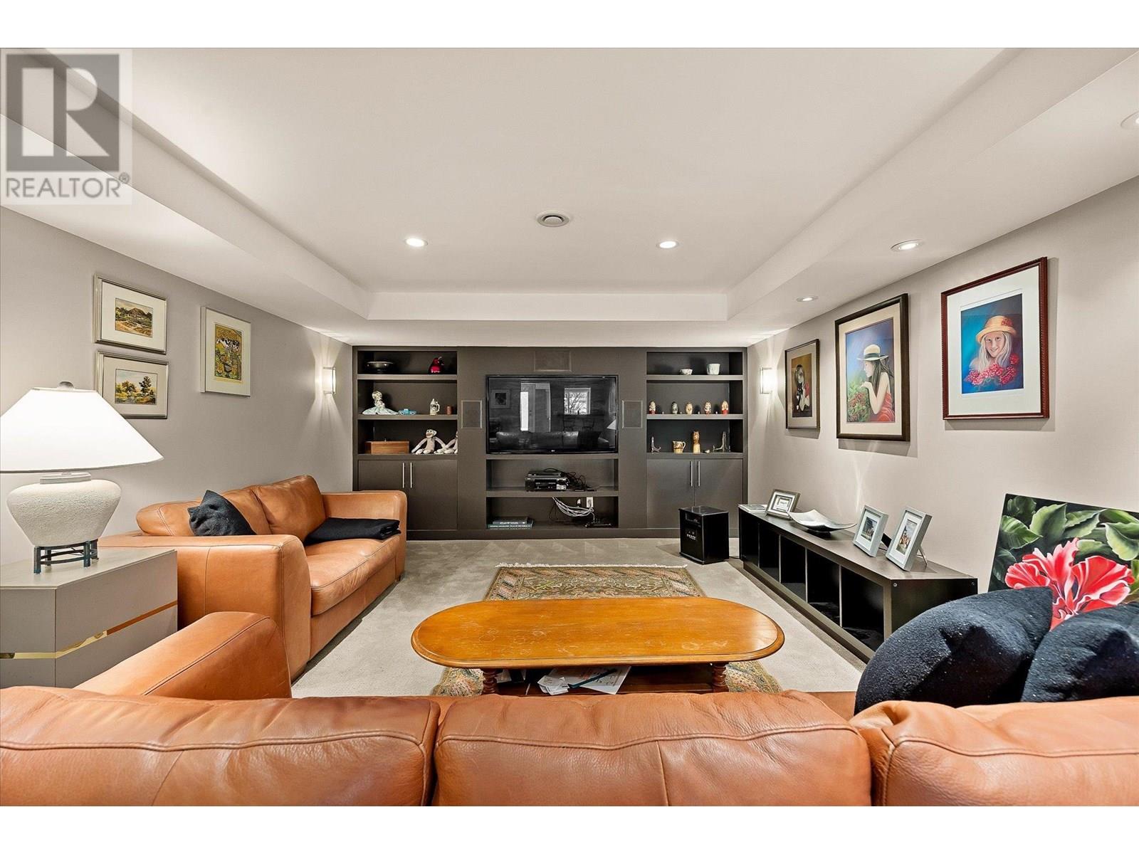  1670 Pritchard Drive, West Kelowna