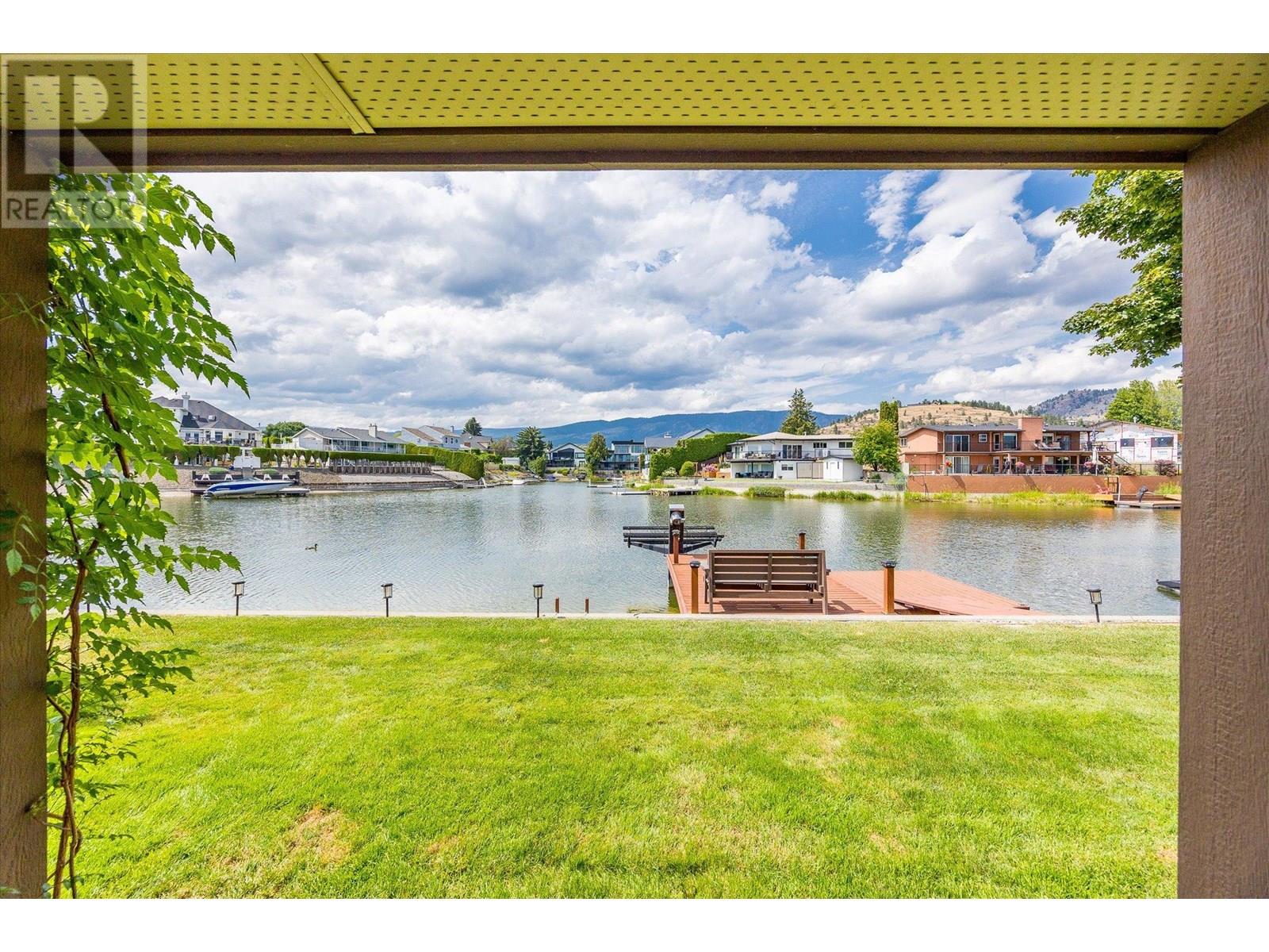  1670 Pritchard Drive, West Kelowna