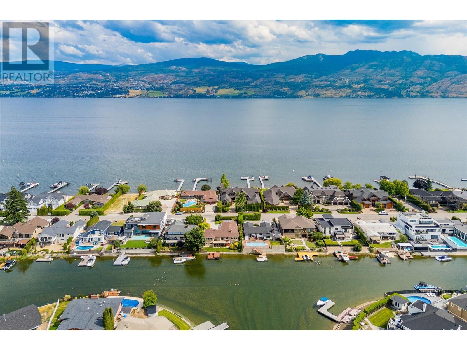  1670 Pritchard Drive, West Kelowna