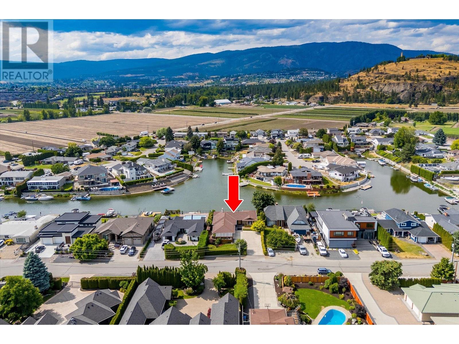  1670 Pritchard Drive, West Kelowna