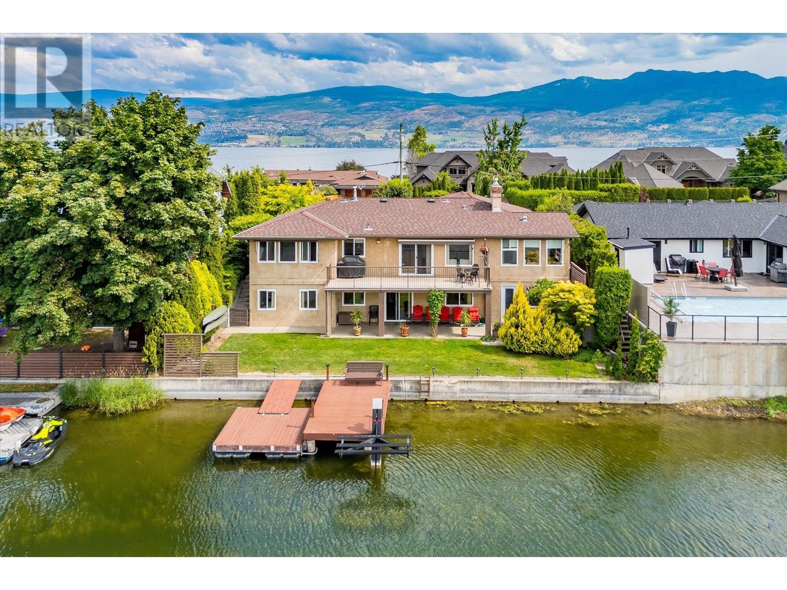  1670 Pritchard Drive, West Kelowna