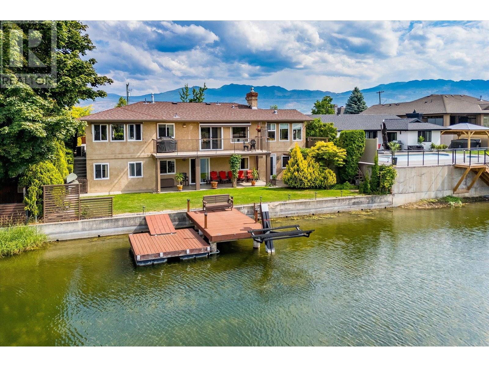  1670 Pritchard Drive, West Kelowna