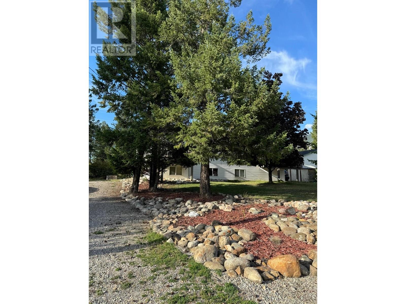 10A Wolf Crescent, Invermere