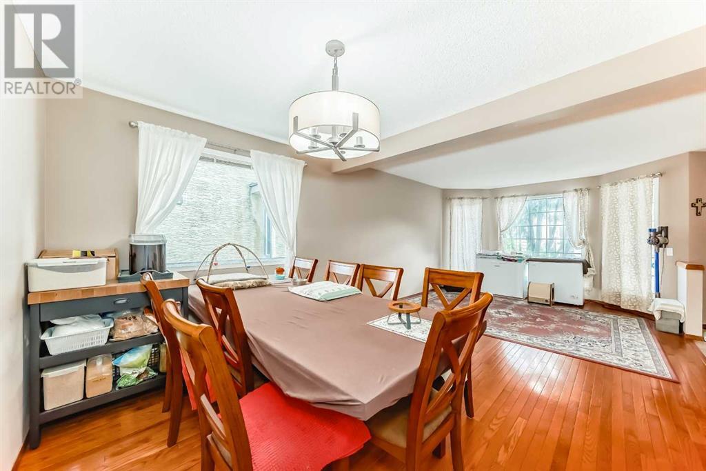 Single Family House for Sale in  Eldorado Close NE Monterey Park Calgary 