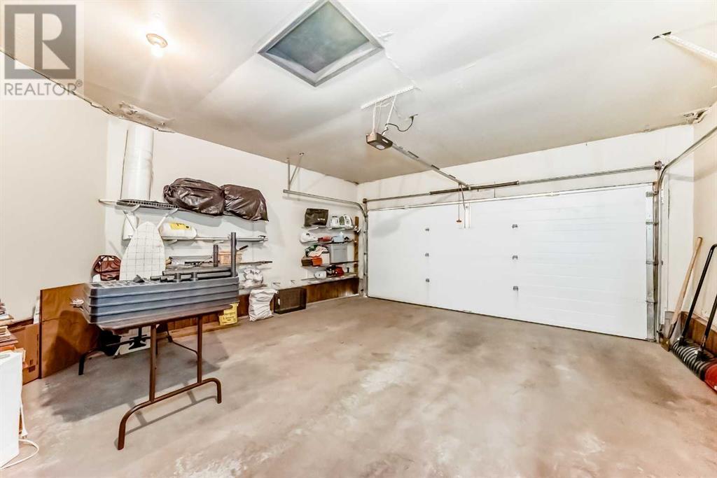 Single Family House for Sale in  Eldorado Close NE Monterey Park Calgary 
