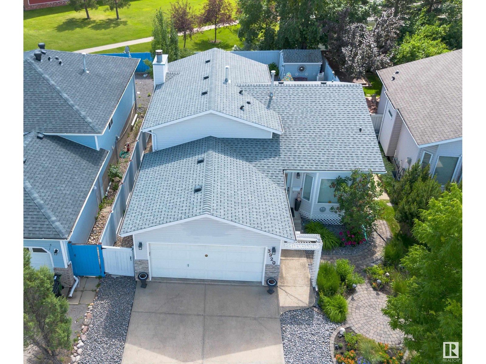 Photo 27 of 3920 33 St Nw, Edmonton AB