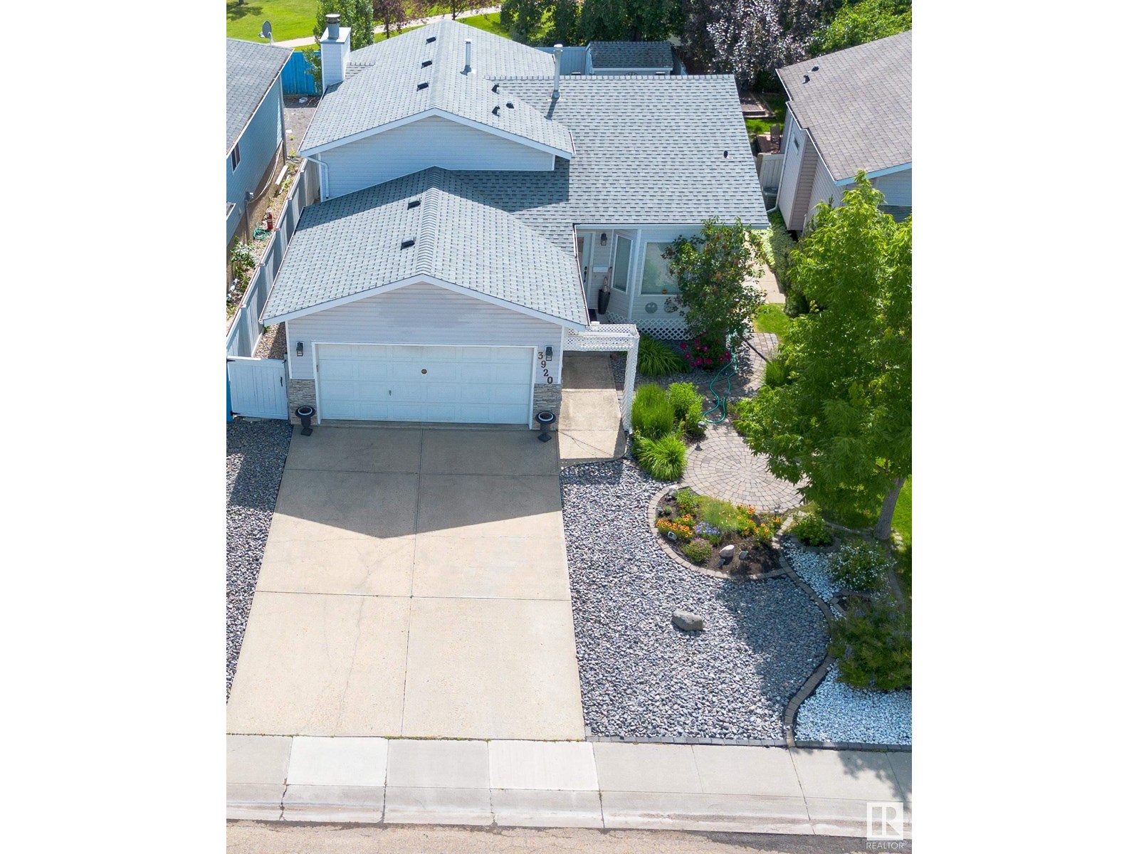 Photo 36 of 3920 33 St Nw, Edmonton AB