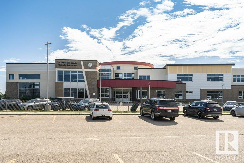 Photo 32 of 14 Copperhaven Dr, Spruce Grove AB