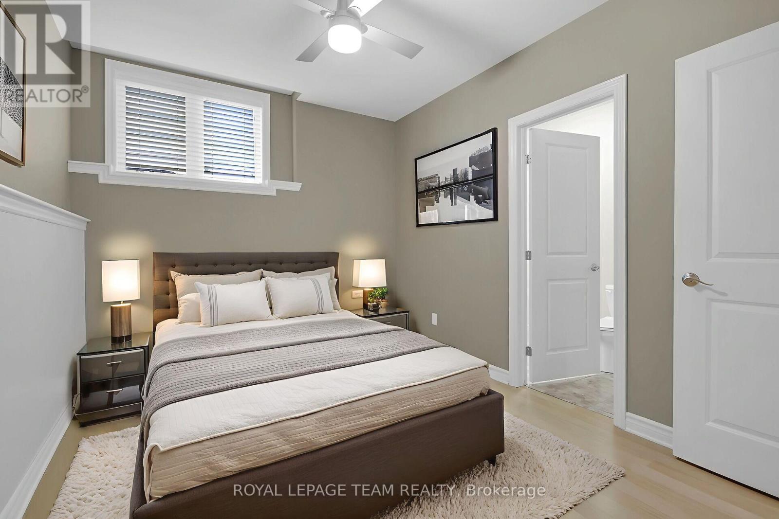 Photo 34 of 142 West Ridge Drive, Ottawa ON