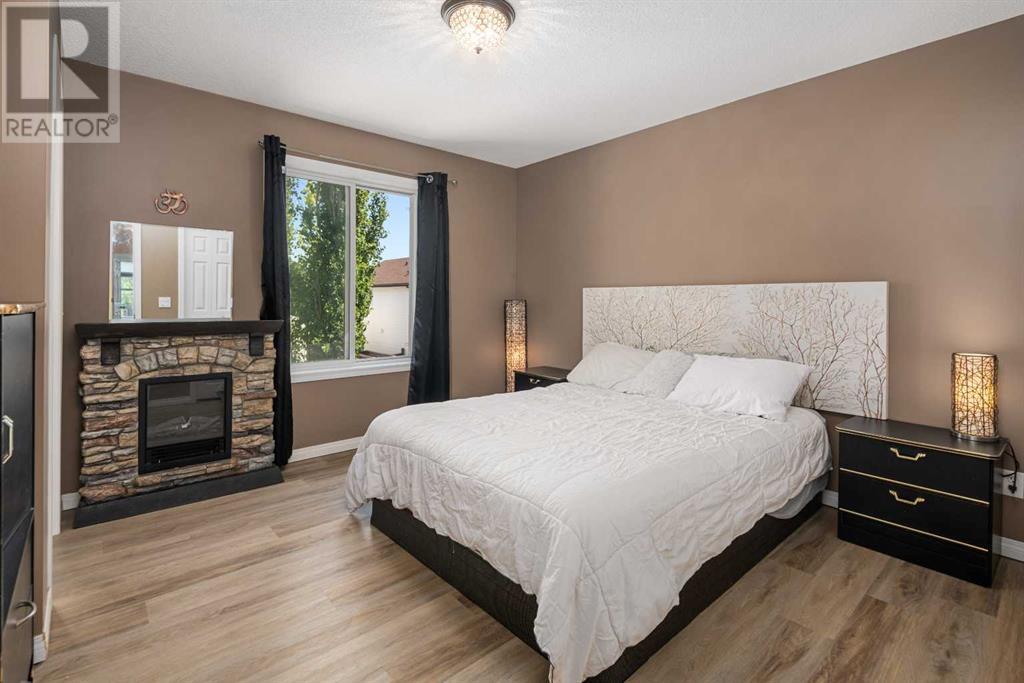 Single Family House for Sale in  Bridleridge View SW Bridlewood Calgary 