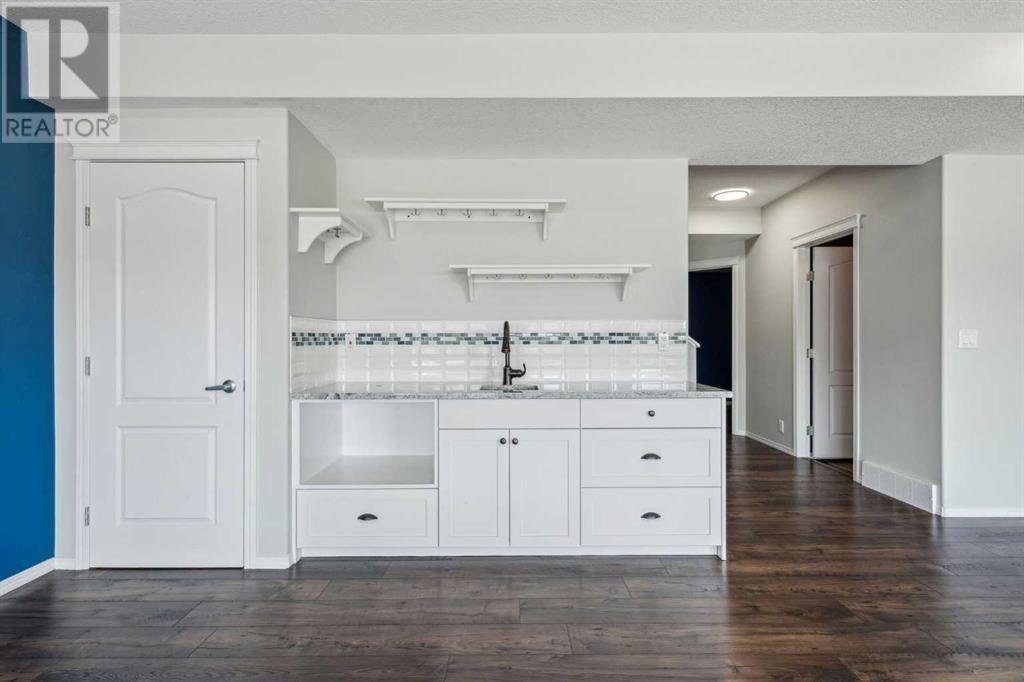 Single Family House for Sale in  Nolancliff Crescent NW Nolan Hill Calgary 