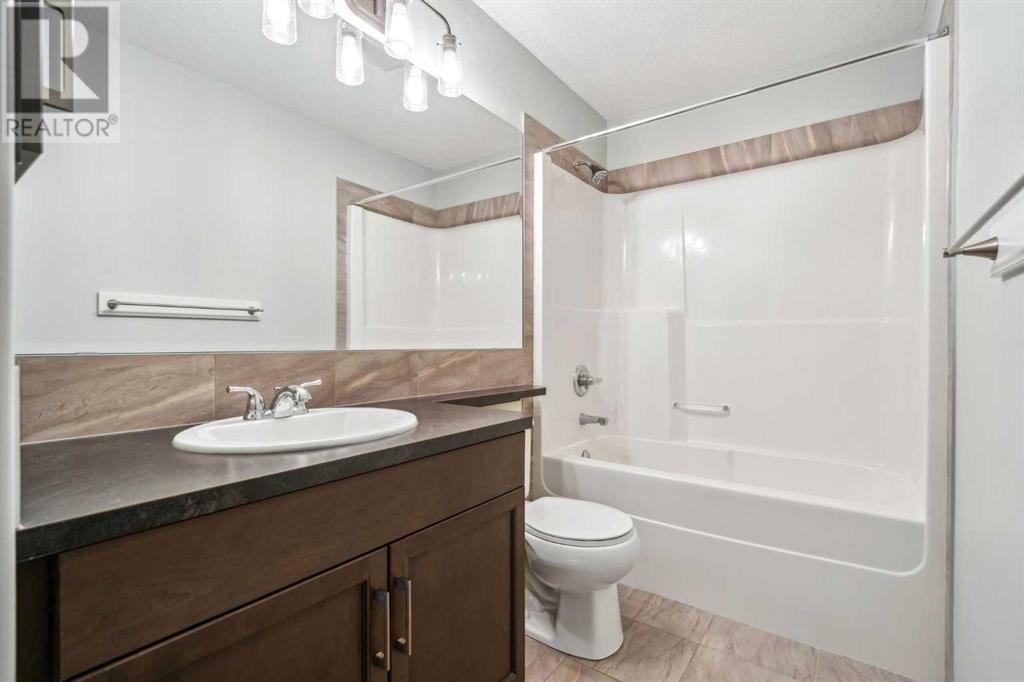 Single Family House for Sale in  Nolancliff Crescent NW Nolan Hill Calgary 