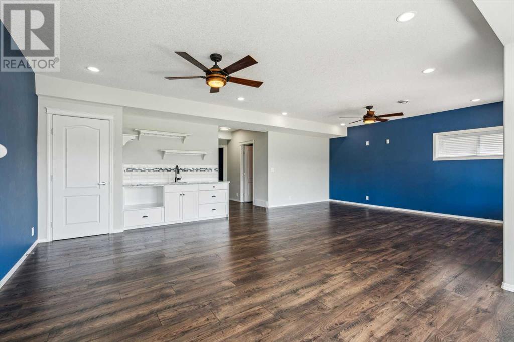Single Family House for Sale in  Nolancliff Crescent NW Nolan Hill Calgary 