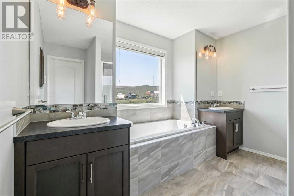Single Family House for Sale in  Nolancliff Crescent NW Nolan Hill Calgary 