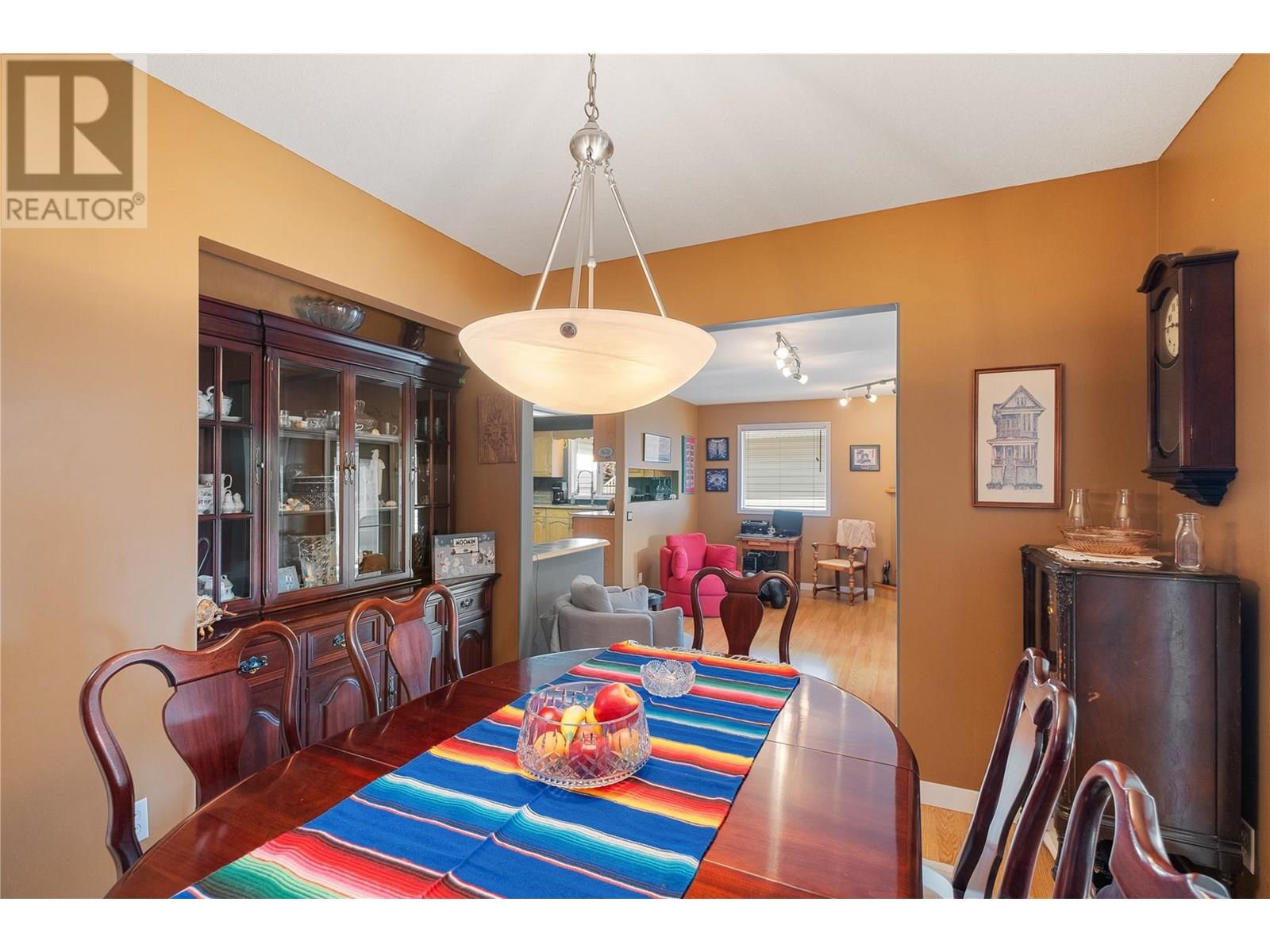  1677 Newport Road, West Kelowna