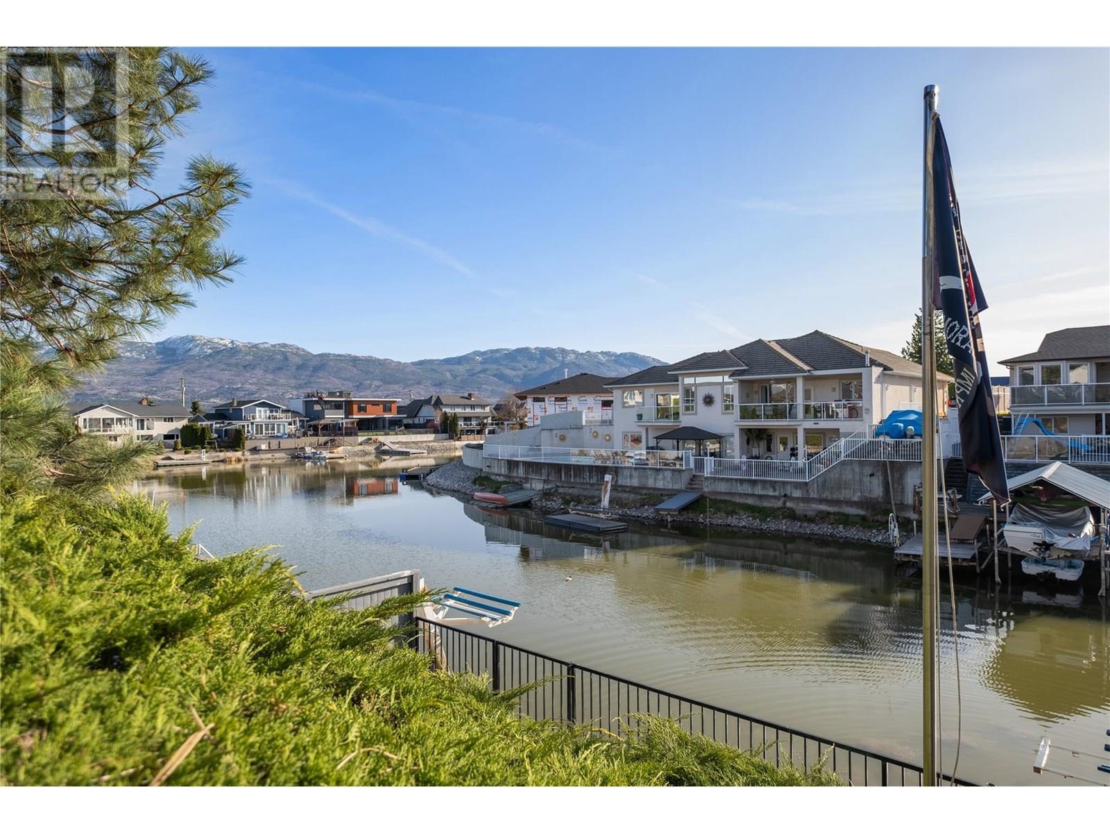  1677 Newport Road, West Kelowna
