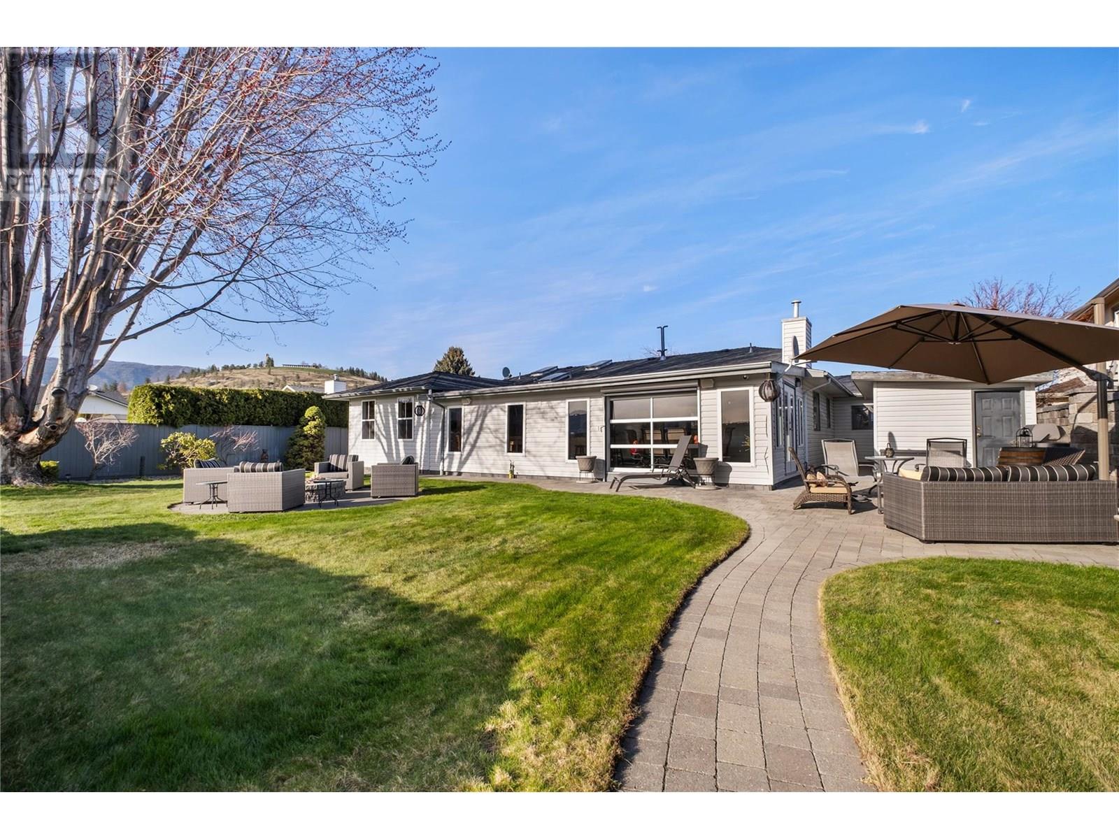  1677 Newport Road, West Kelowna
