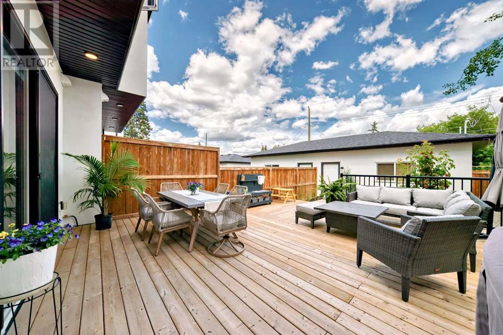 Single Family House for Sale in   Street NW Bowness Calgary 