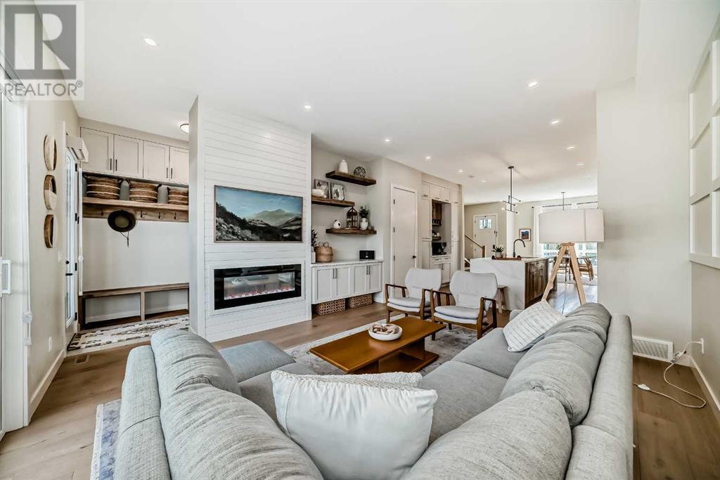 Single Family House for Sale in   Street NW Bowness Calgary 