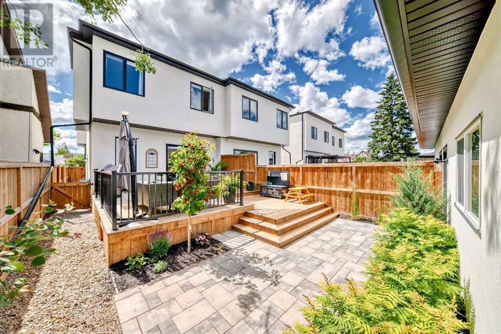 Single Family House for Sale in   Street NW Bowness Calgary 