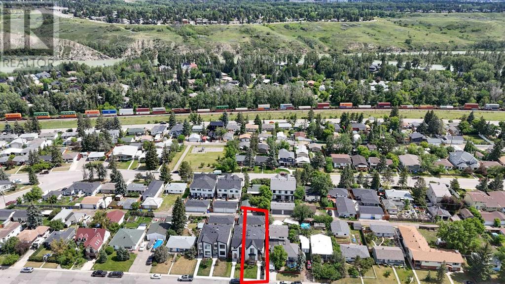 Single Family House for Sale in   Street NW Bowness Calgary 