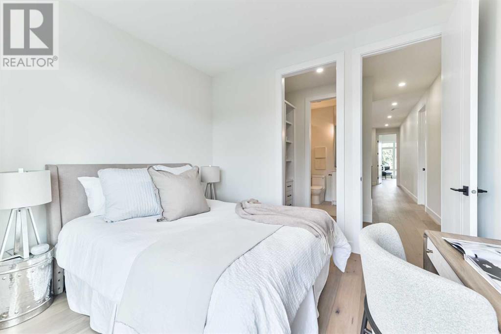 Single Family House for Sale in   Street SW Spruce Cliff Calgary 