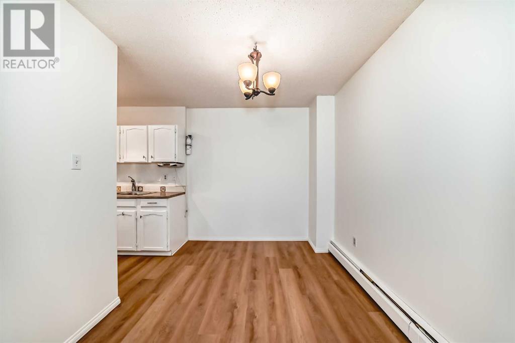 Single Family House for Sale in   Elbow Drive SW Haysboro Calgary 