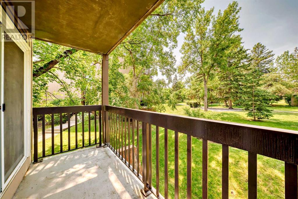 Single Family House for Sale in   Elbow Drive SW Haysboro Calgary 