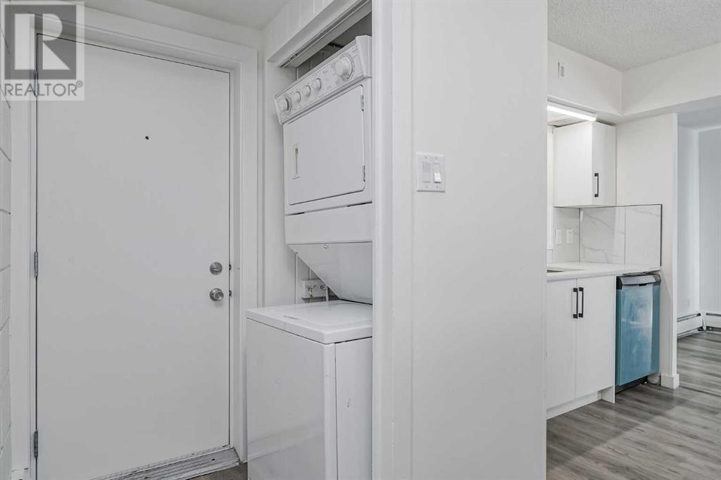Single Family House Bungalow for Sale in   Elbow Drive SW Kelvin Grove Calgary 
