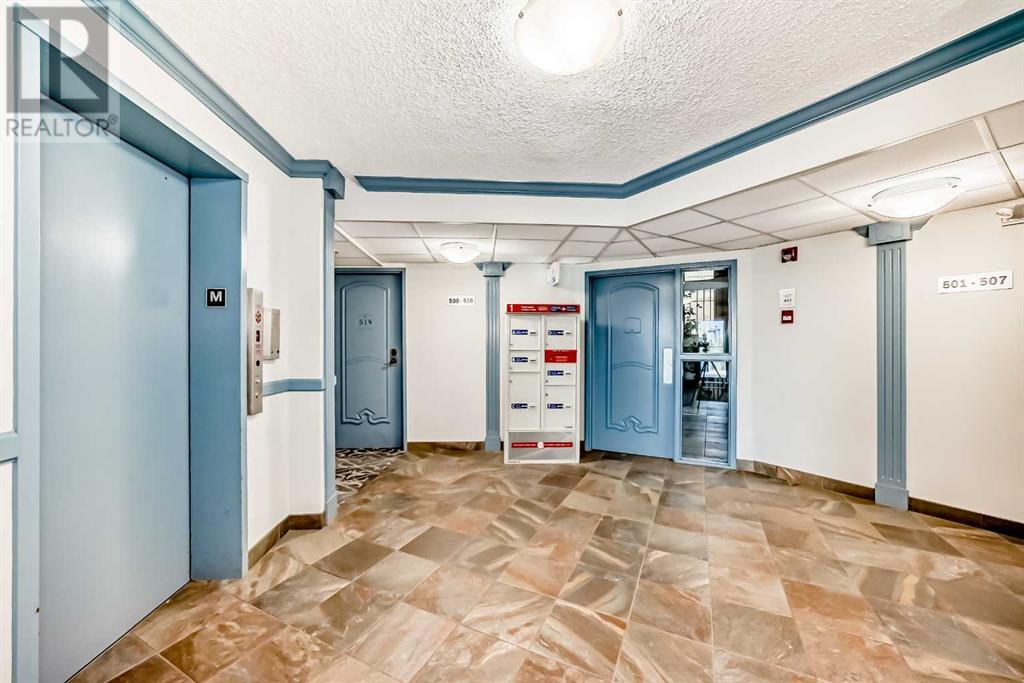 Single Family House for Sale in   Elbow Drive SW Haysboro Calgary 