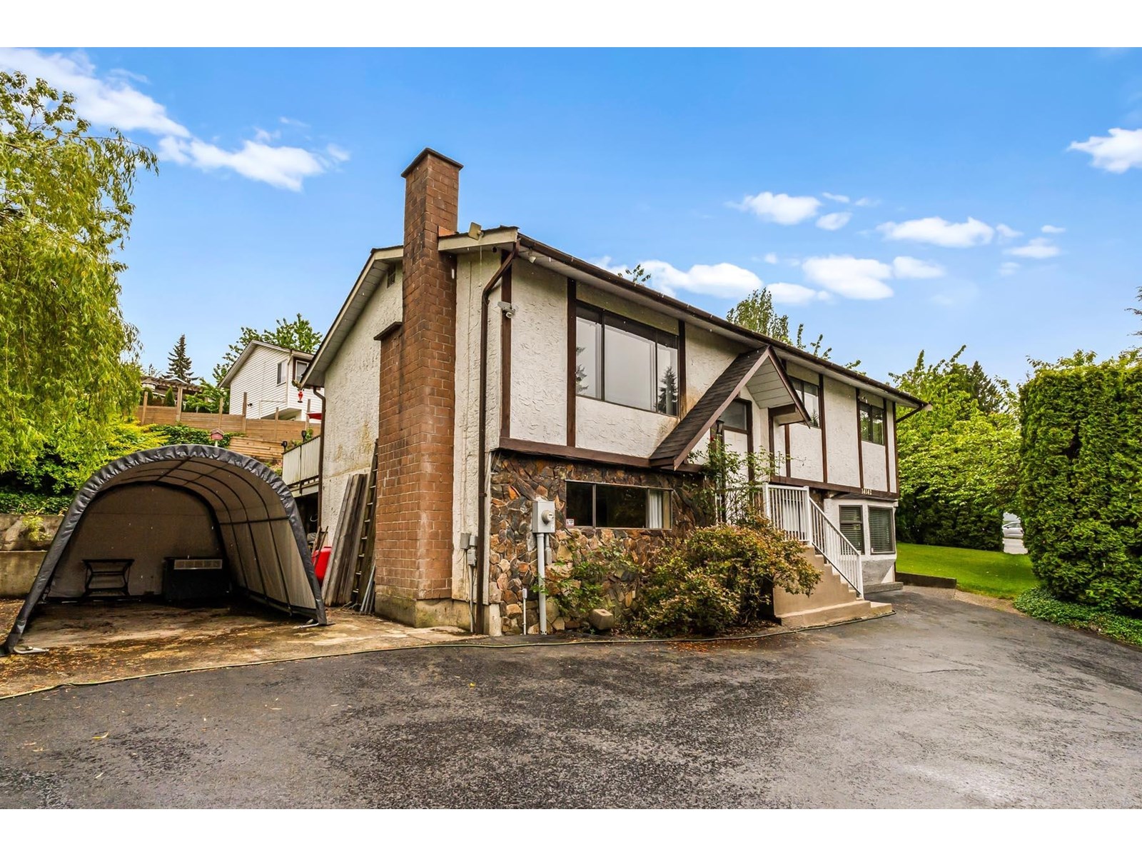 Photo 5 of 14142 Sunridge Place, Surrey BC
