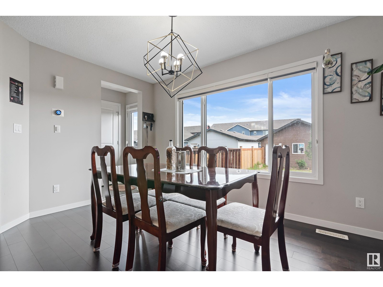 Photo 15 of 2657 Chokecherry Ln Sw, Edmonton AB
