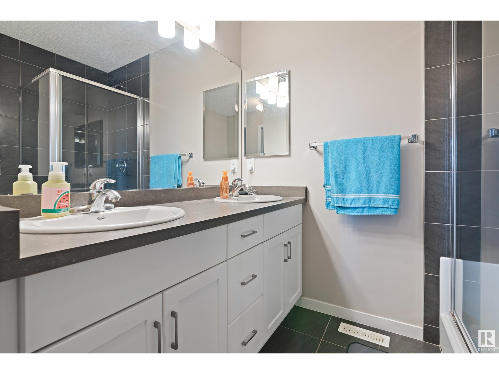 Photo 23 of 2657 Chokecherry Ln Sw, Edmonton AB