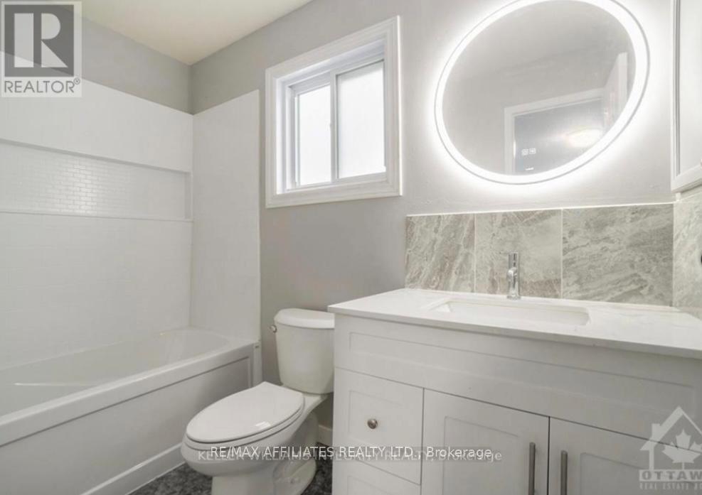 Photo 2 of 563 Latour Crescent, Ottawa ON