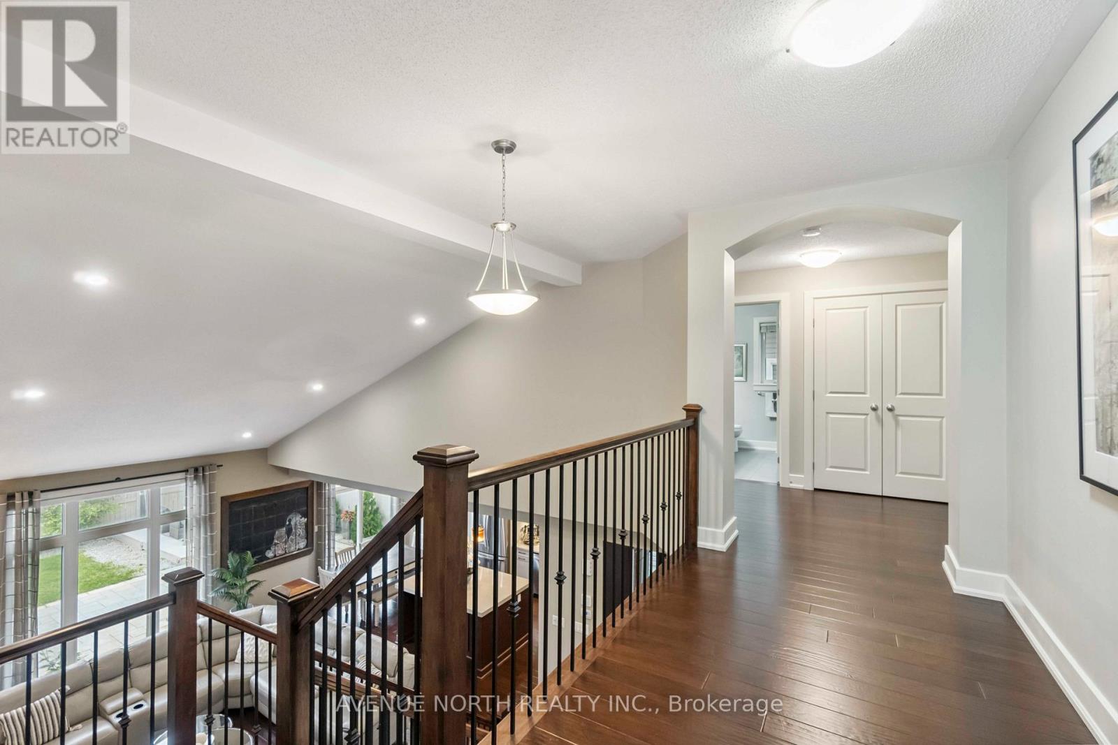 Photo 39 of 718 Bunchberry Way, Ottawa ON