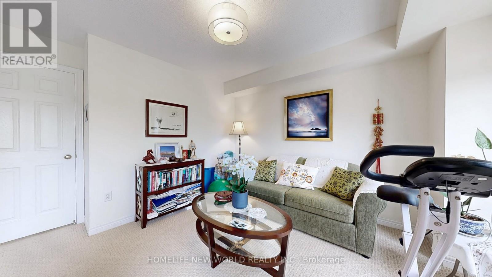 Photo 22 of 49 Kawneer Terrace, Toronto ON