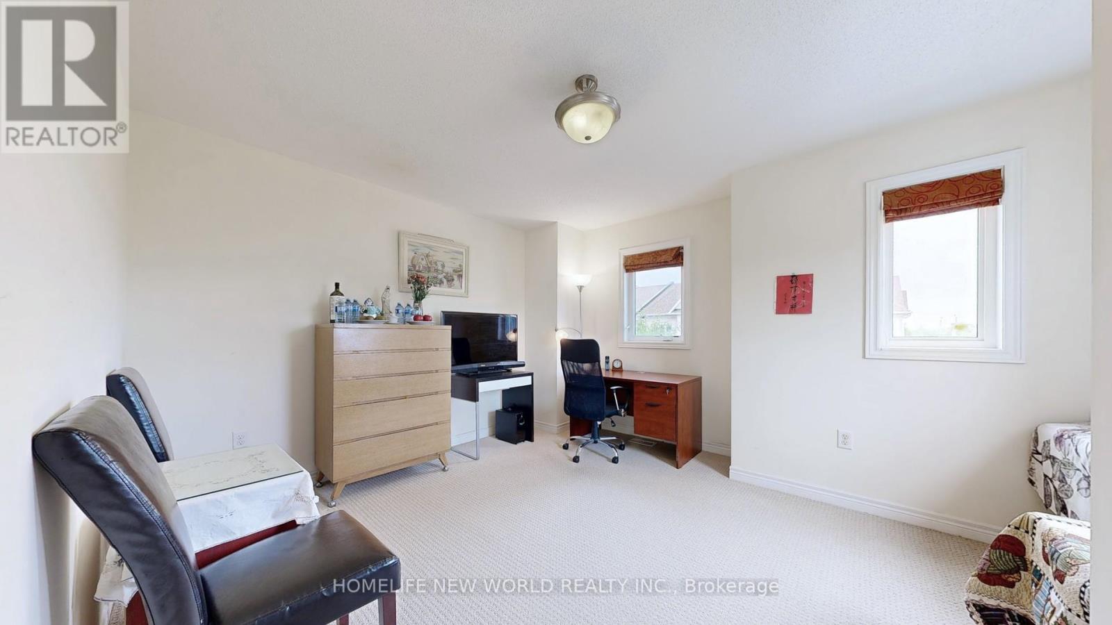 Photo 34 of 49 Kawneer Terrace, Toronto ON