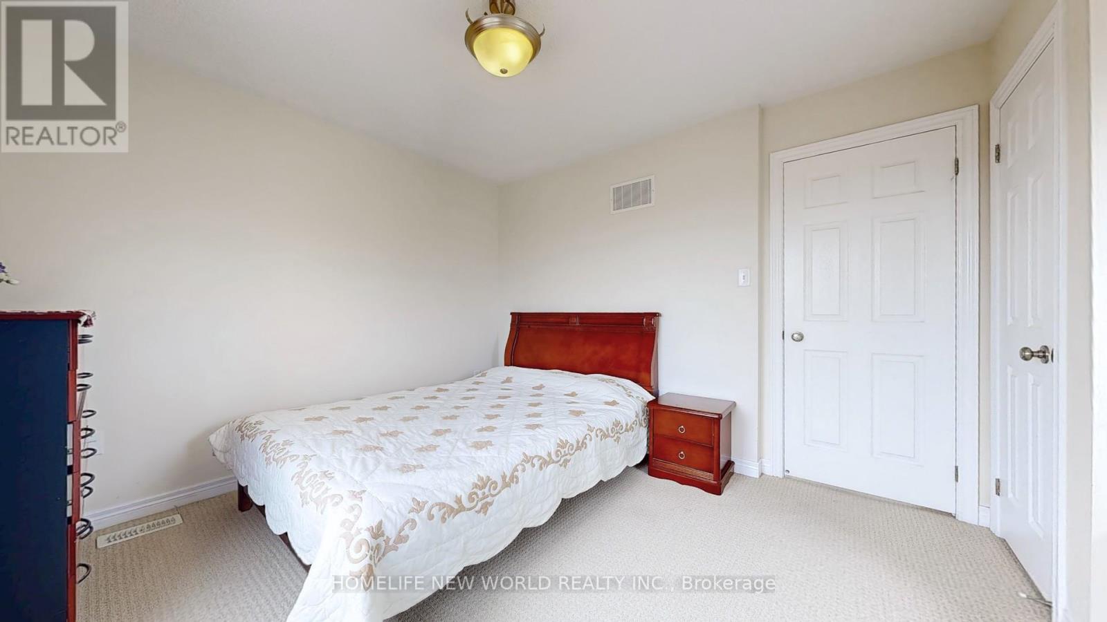 Photo 38 of 49 Kawneer Terrace, Toronto ON