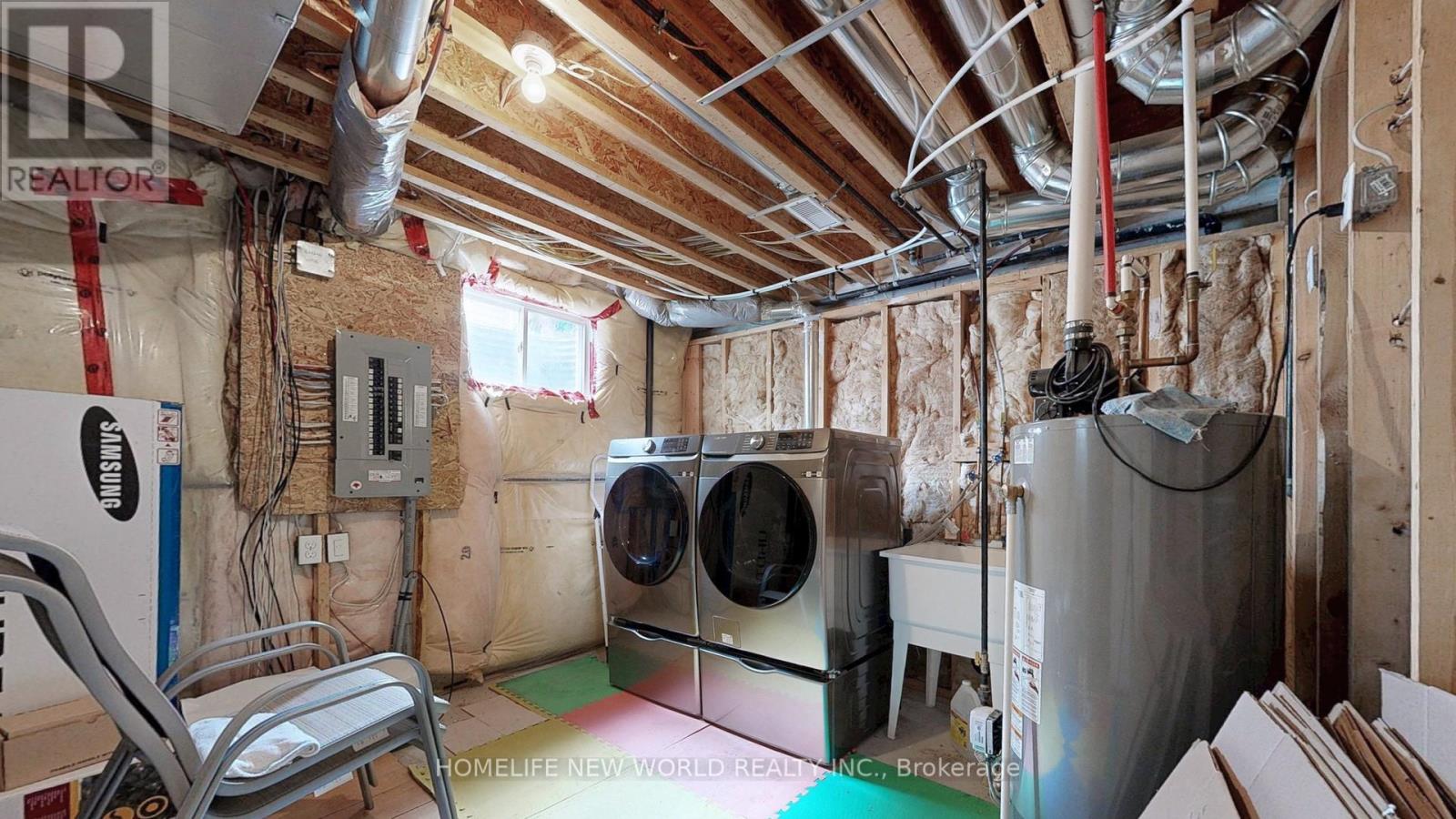 Photo 44 of 49 Kawneer Terrace, Toronto ON