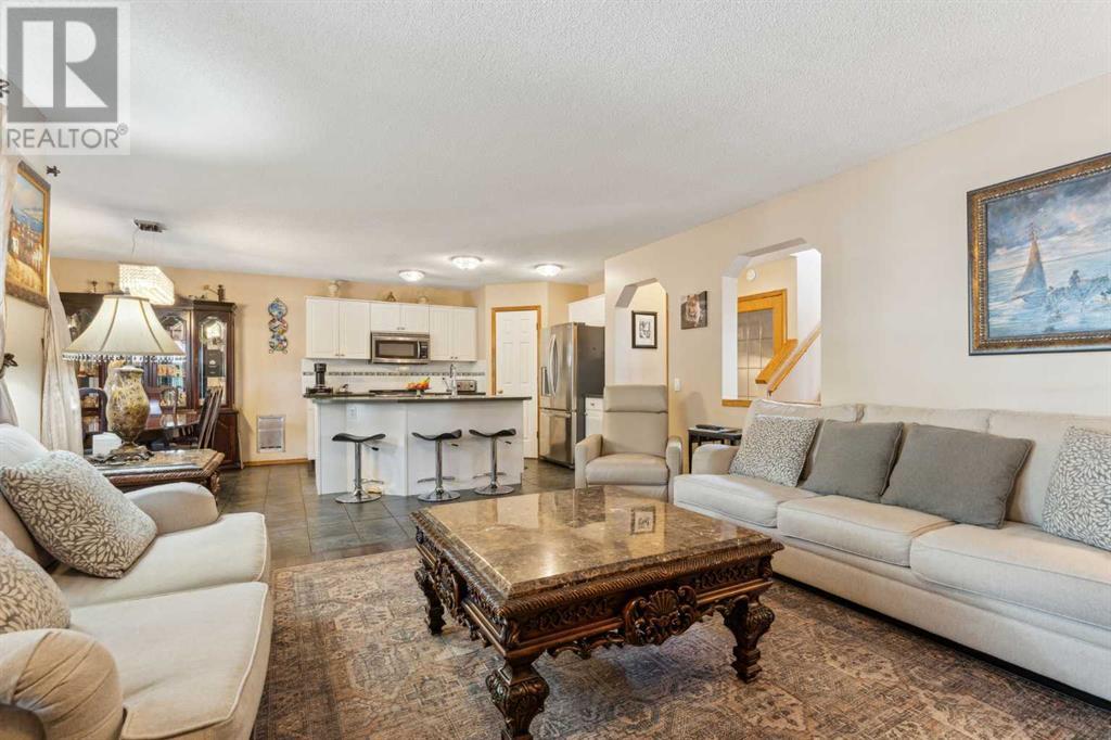 Single Family House for Sale in  Somerset Way SW Somerset Calgary 