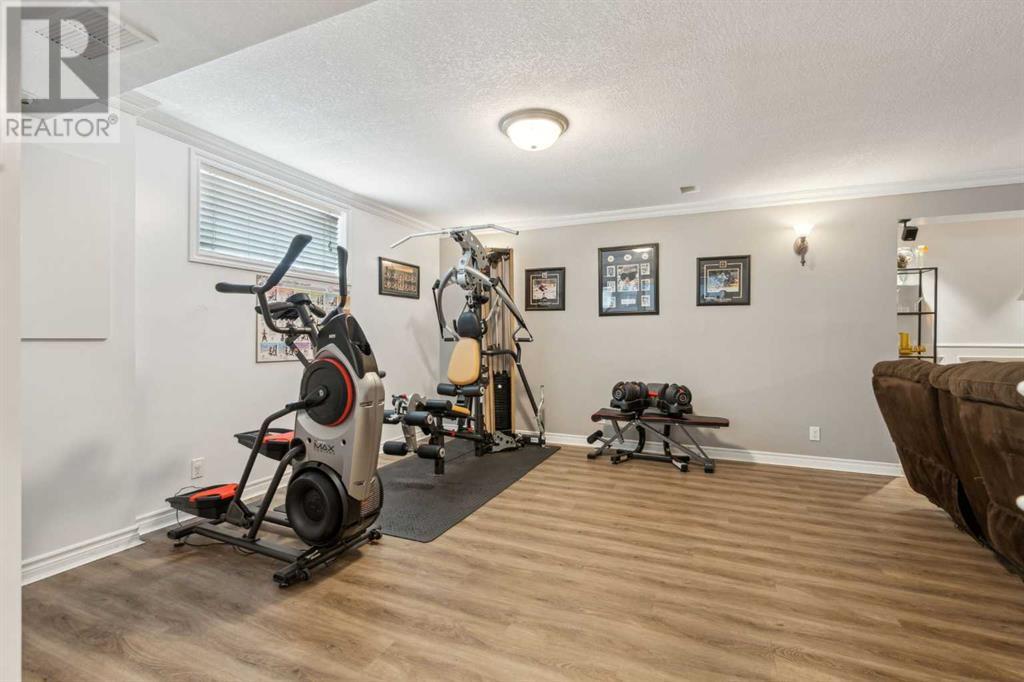 Single Family House for Sale in  Somerset Way SW Somerset Calgary 