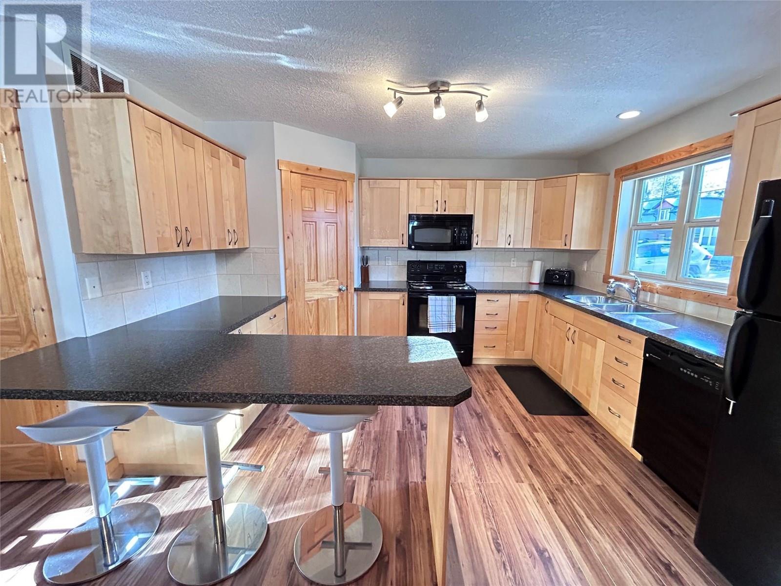 Photo 7 of 4868 Riverview Drive Unit 93, Edgewater BC