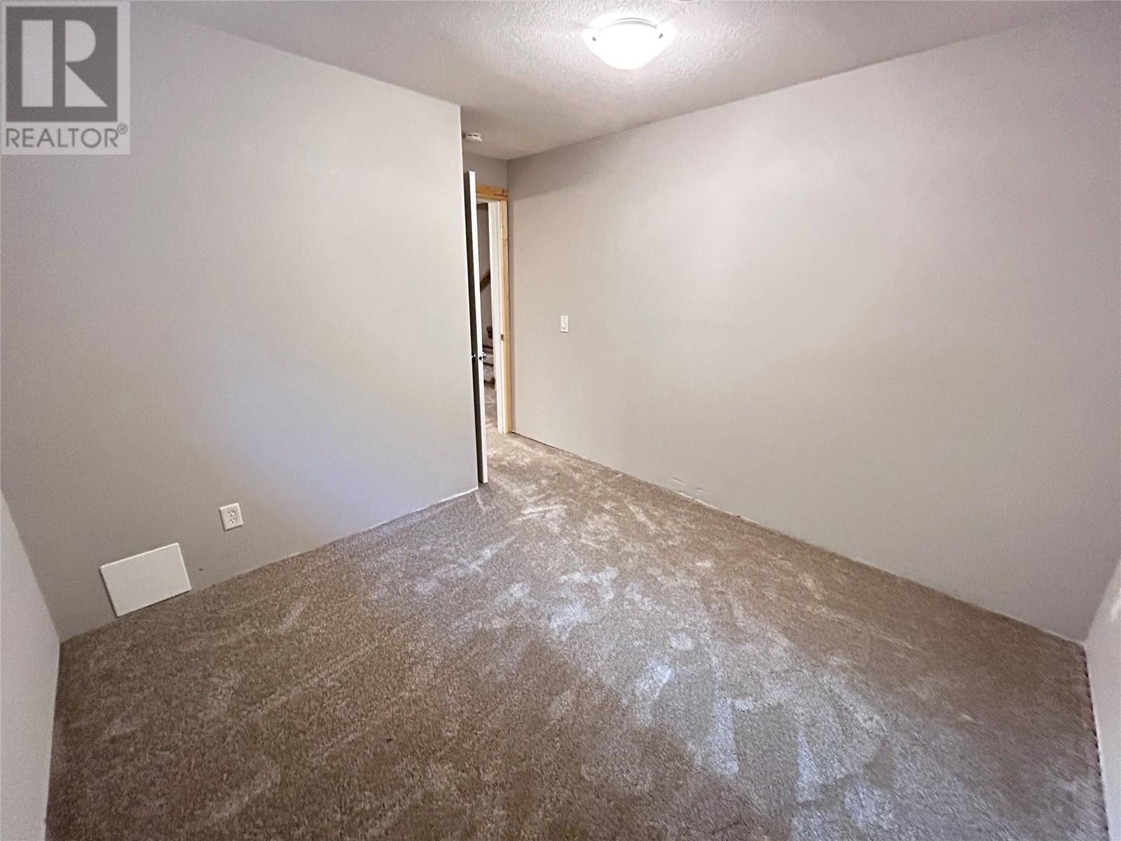 Photo 28 of 4868 Riverview Drive Unit 93, Edgewater BC
