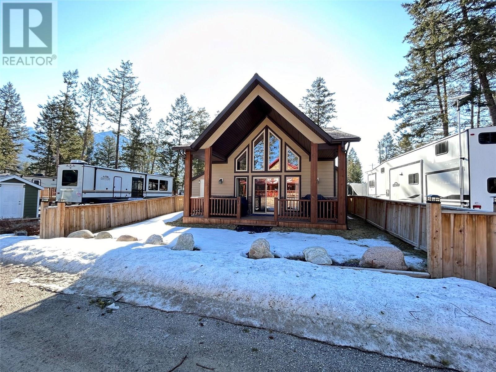 Photo 39 of 4868 Riverview Drive Unit 93, Edgewater BC