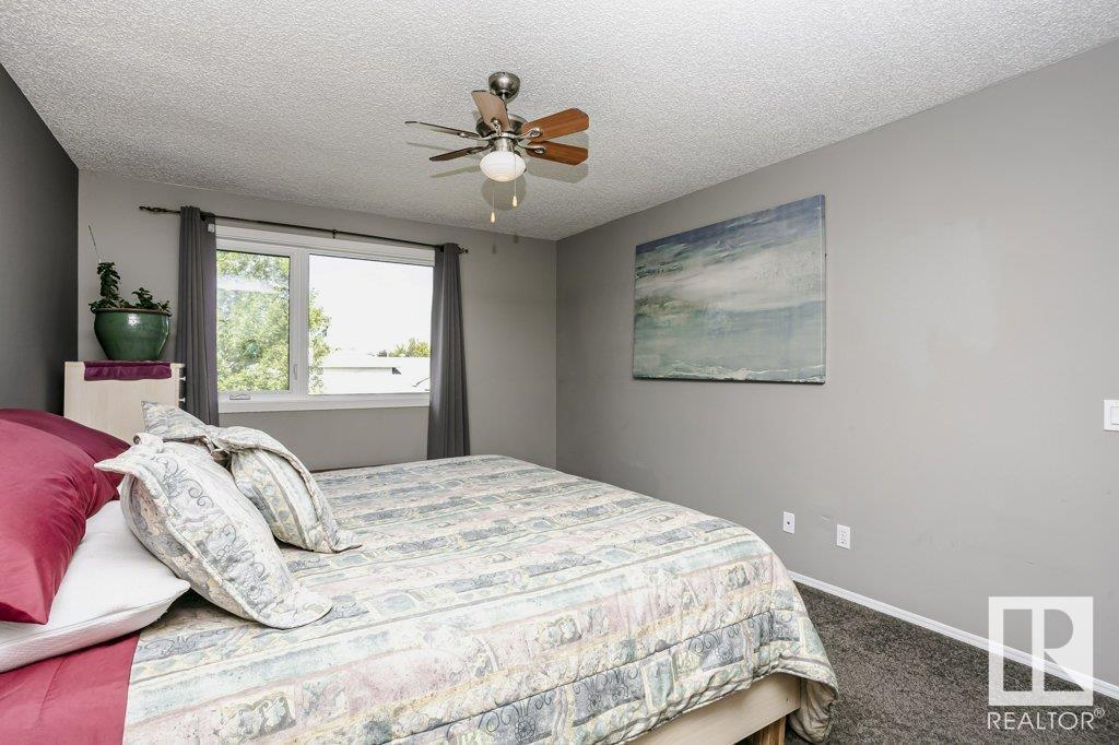 Photo 11 of 65 Dalton Wy, Sherwood Park AB