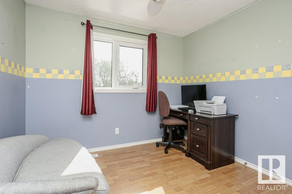 Photo 15 of 65 Dalton Wy, Sherwood Park AB
