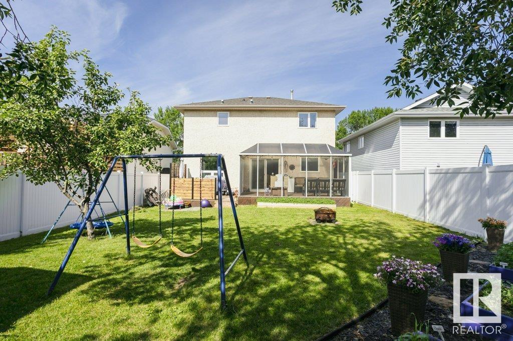 Photo 39 of 65 Dalton Wy, Sherwood Park AB