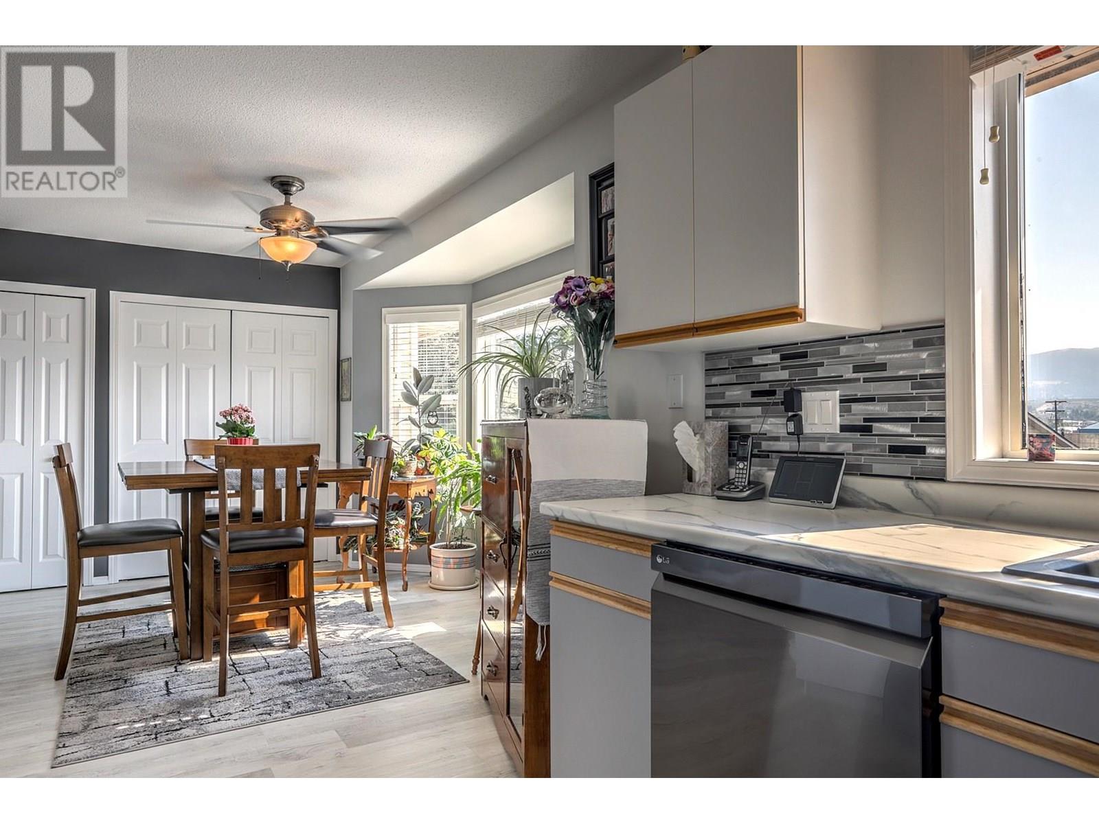 15 4210 Alexis Park Drive, Vernon