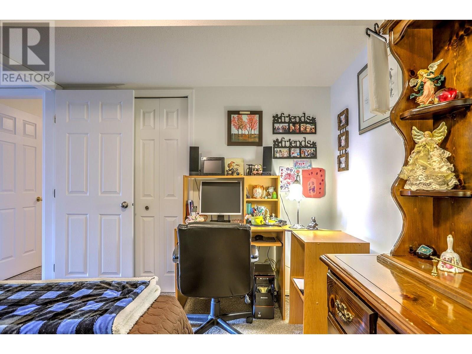 15 4210 Alexis Park Drive, Vernon
